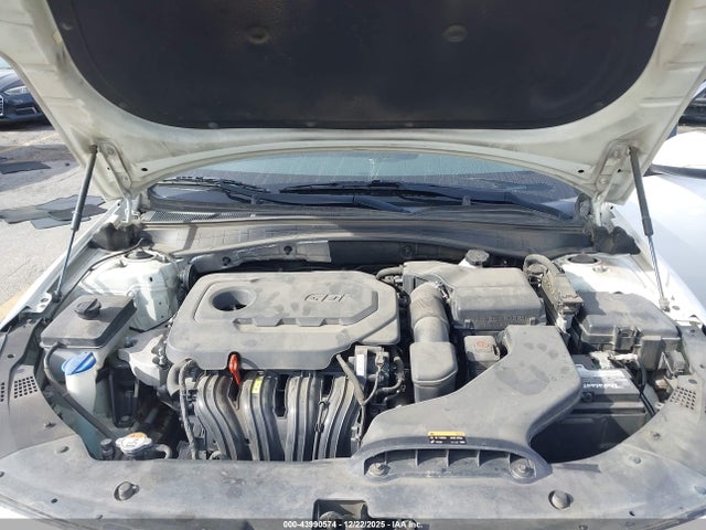 KNAGT4L30G5072779 KIA Optima Lx