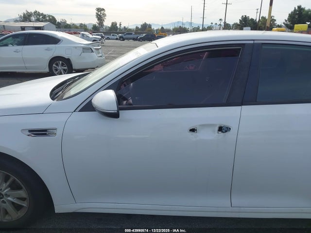 KNAGT4L30G5072779 KIA Optima Lx