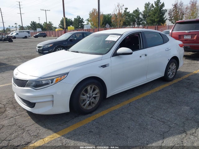 KNAGT4L30G5072779 KIA Optima Lx