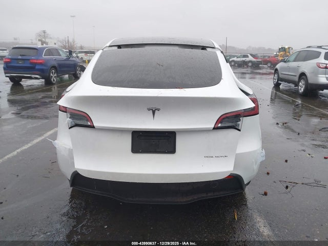 43990637 :رقم المزاد ، 7SAYGDEE0SA345771 vin ، 2025 Tesla Model Y Long Range Dual Motor All-wheel Drive مزاد بيع