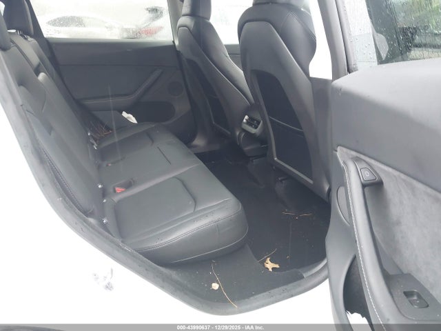 2025 TESLA MODEL Y 7SAYGDEE0SA345771 Photo 7