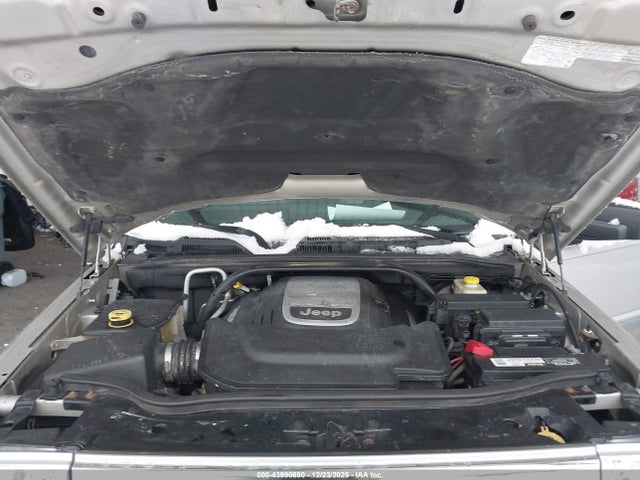 2007 JEEP COMMANDER 1J8HG58287C647989 Photo 9