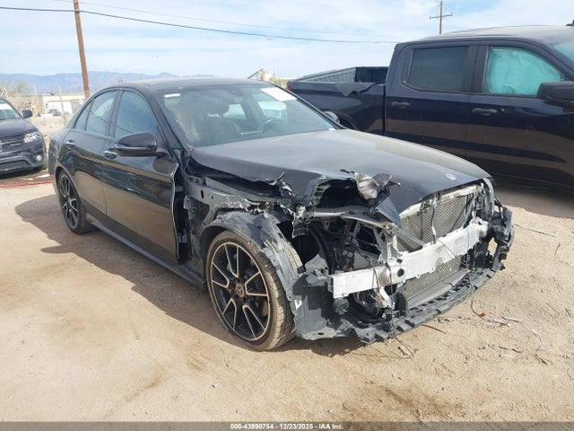 55SWF8DB9KU288106 Mercedes-Benz C 300