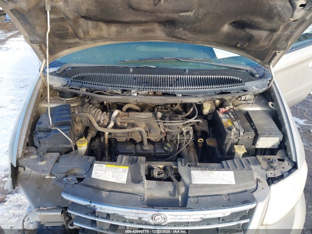 2006 Chrysler Town & Country Limited მანქანა იყიდება აუქციონზე, vin: 2A4GP64LX6R771916, აუქციონის ნომერი: 43990778