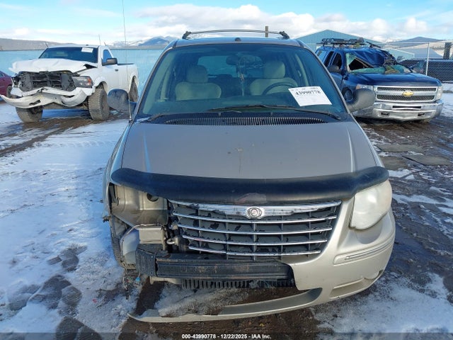 2006 Chrysler Town & Country Limited მანქანა იყიდება აუქციონზე, vin: 2A4GP64LX6R771916, აუქციონის ნომერი: 43990778