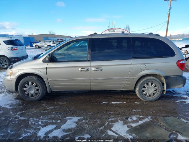 2006 Chrysler Town & Country Limited მანქანა იყიდება აუქციონზე, vin: 2A4GP64LX6R771916, აუქციონის ნომერი: 43990778