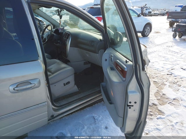 2006 Chrysler Town & Country Limited მანქანა იყიდება აუქციონზე, vin: 2A4GP64LX6R771916, აუქციონის ნომერი: 43990778