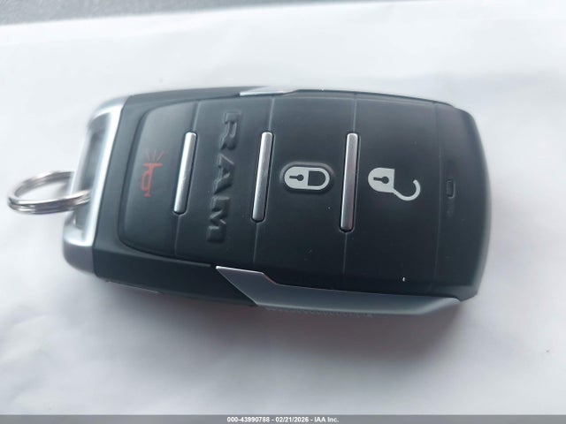 2023 RAM 1500 1C6SRFFT2PN595568 Photo 10