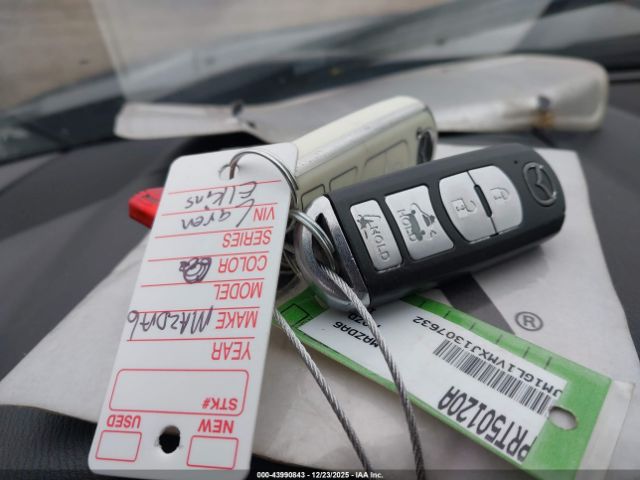 2018 MAZDA MAZDA6 JM1GL1VMXJ1307632 Photo 10