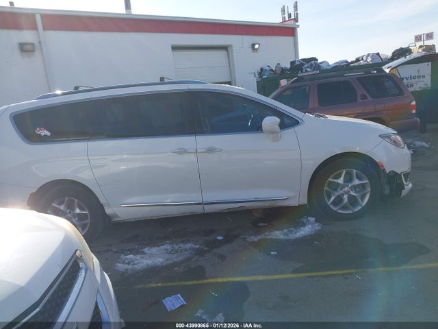 Chrysler Pacifica Touring-l Plus 2018 2C4RC1EG7JR290285 Image 13