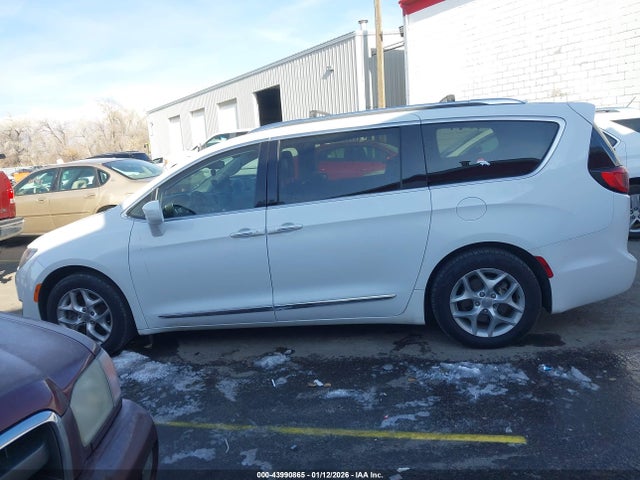 Chrysler Pacifica Touring-l Plus 2018 2C4RC1EG7JR290285 Image 14