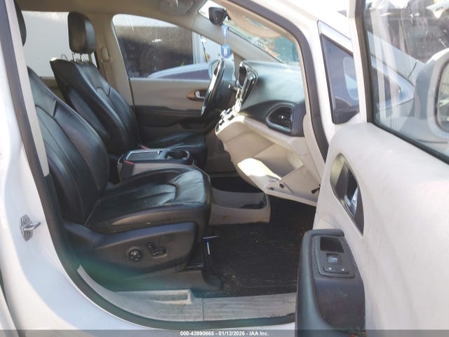 Chrysler Pacifica Touring-l Plus 2018 2C4RC1EG7JR290285 Image 5