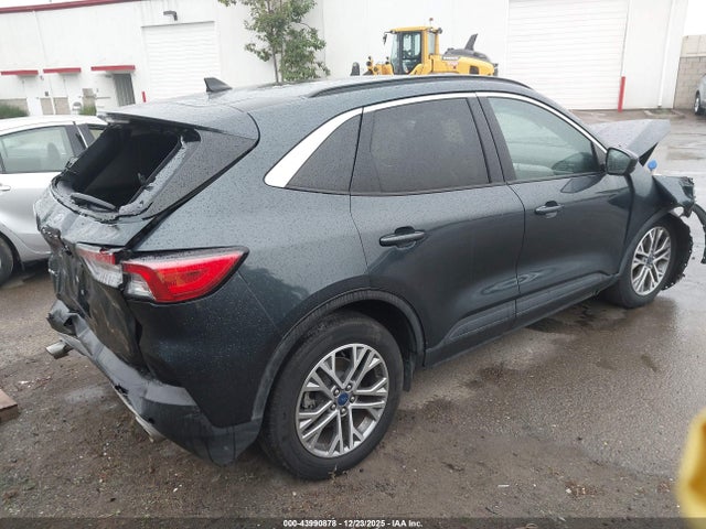 1FMCU0H67NUB91714 Ford ESCAPE SEL