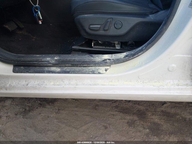 2024 KIA NIRO PLUG-IN HYBRID KNDCS3LF4R5183170 Photo 5