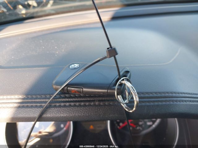 2018 VOLKSWAGEN ATLAS 1V2MR2CA2JC596962 Photo 10