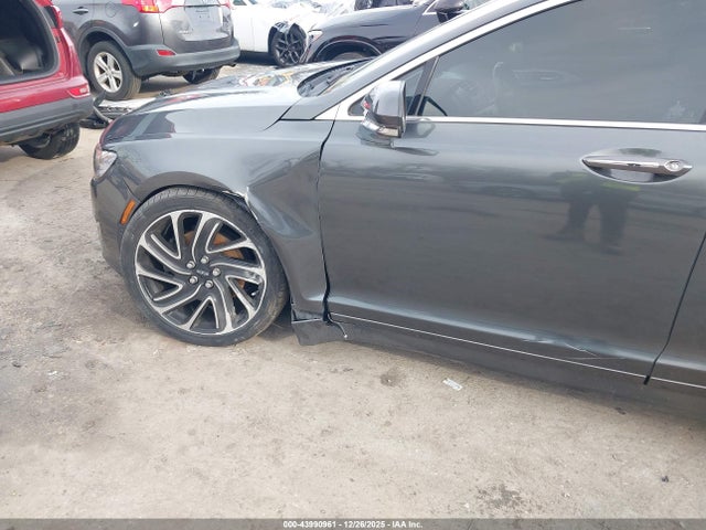 2020 LINCOLN MKZ 3LN6L5F99LR601931 Photo 5