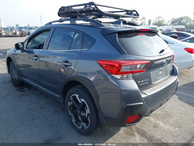 Subaru Crosstrek Limited 2022 JF2GTHNCXN8218559 Image 3