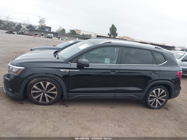 3VVRX7B2XNM074414 Volkswagen Taos 1.5t Se