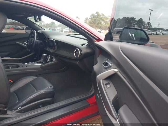1G1FB1RSXK0157108 Chevrolet Camaro 1lt