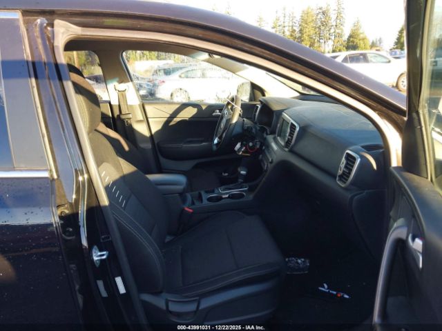 2018 KIA SPORTAGE KNDPMCAC5J7462754 Photo 4