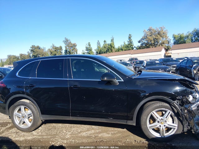 Porsche CAYENNE S 2017 WP1AB2A20HLA50559 Image 13