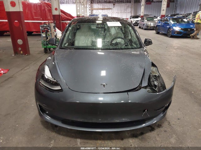 Tesla Model 3 Rear-wheel Drive 2023 5YJ3E1EAXPF657602 Image 12
