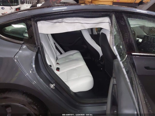 2023 TESLA MODEL 3 5YJ3E1EAXPF657602 Photo 7
