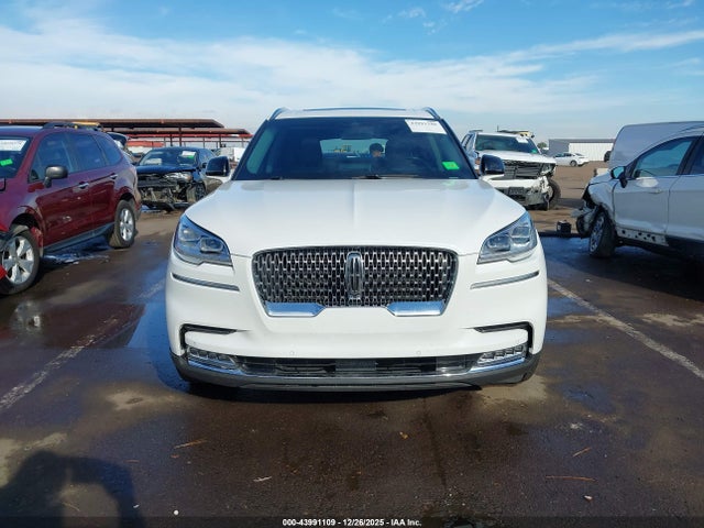 5LM5J7WC6NGL20461 Lincoln Aviator Reserve