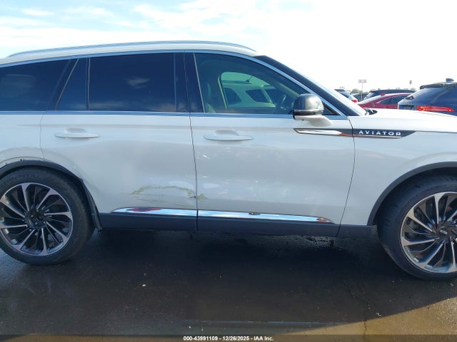 5LM5J7WC6NGL20461 Lincoln Aviator Reserve