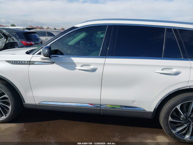 5LM5J7WC6NGL20461 Lincoln Aviator Reserve