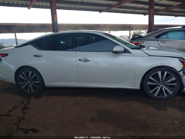 Nissan Altima 2.5 Platinum 2019 1N4BL4FV3KC114642 Image 13