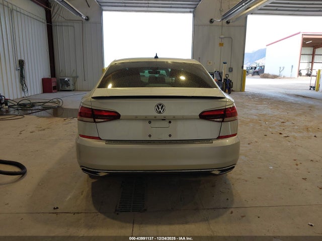 Volkswagen Passat 2.0t Se 2020 1VWSA7A36LC023547 Image 17