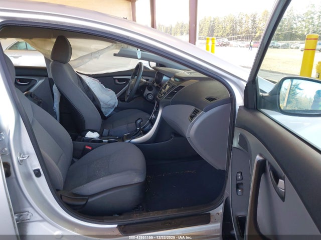 Hyundai ELANTRA SE 2015 5NPDH4AE1FH616183 Image 5