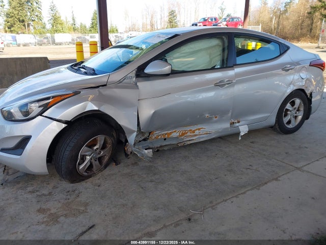 Hyundai ELANTRA SE 2015 5NPDH4AE1FH616183 Image 6