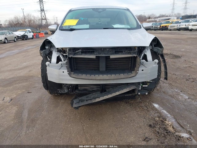 1FMCU0G69LUB83693 Ford ESCAPE SE