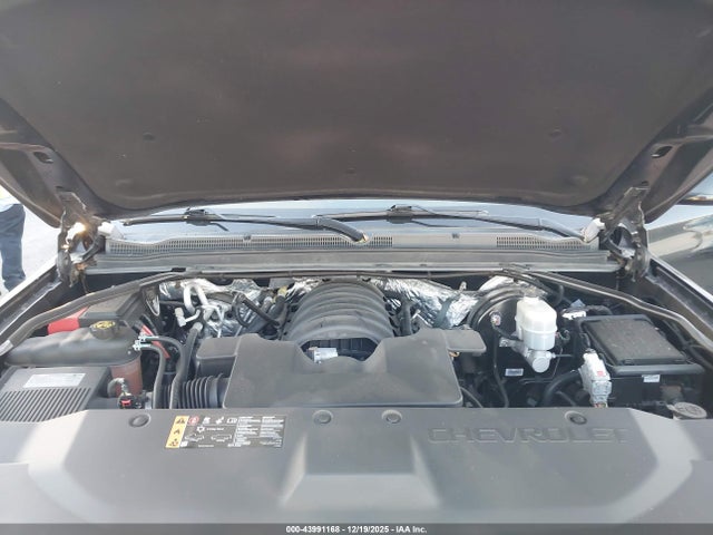 1GNSCBKC6JR270986 Chevrolet Tahoe Lt