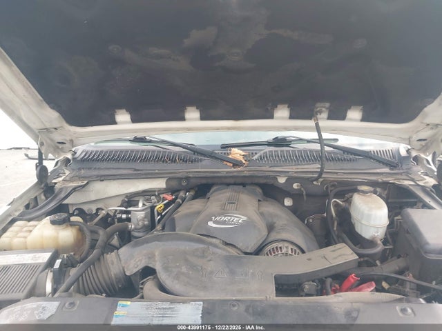 2005 CADILLAC ESCALADE ESV 3GYFK66N05G251561 Photo 9