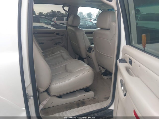 2005 CADILLAC ESCALADE ESV 3GYFK66N05G251561 Photo 7