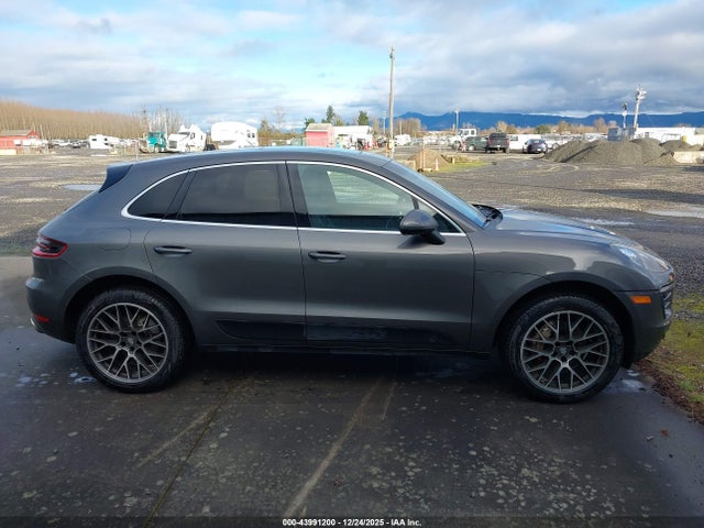 Porsche MACAN S 2016 WP1AB2A54GLB55646 Image 13