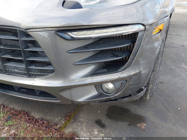 Porsche MACAN S 2016 WP1AB2A54GLB55646 Image 18