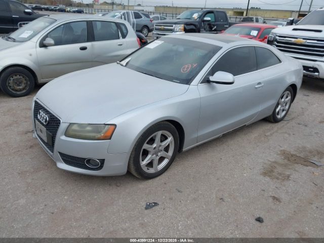 2010 AUDI A5 WAURFAFR2AA078743 Photo 1
