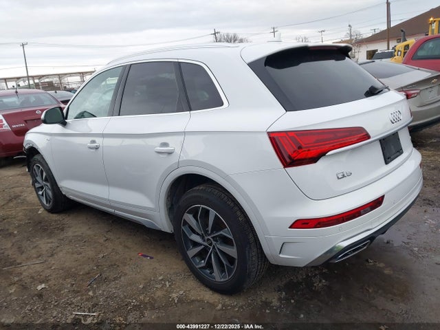 2024 AUDI Q5 WA1EAAFYXR2083972 Photo 2