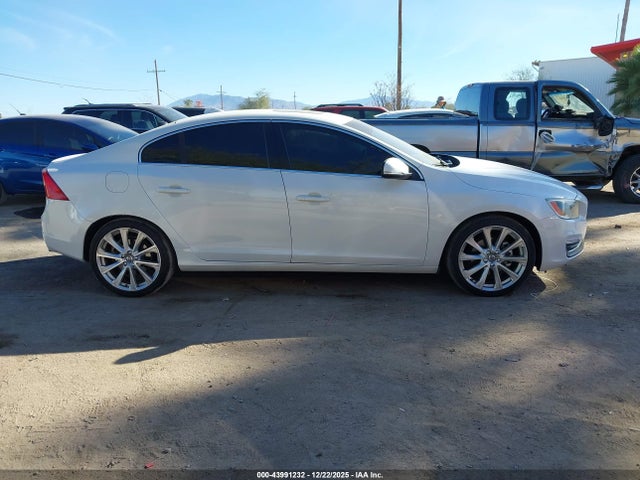 LYV402HK8HB135003 Volvo S60 Inscription T5