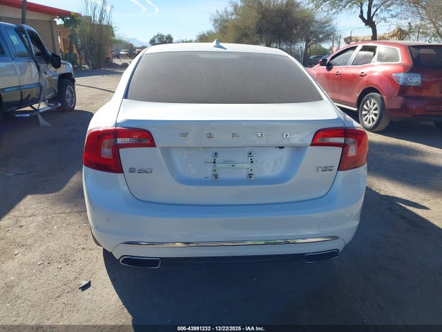 LYV402HK8HB135003 Volvo S60 Inscription T5