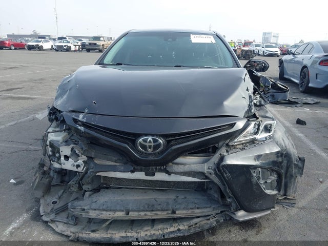 4T1B11HK0JU127094 Toyota CAMRY SE