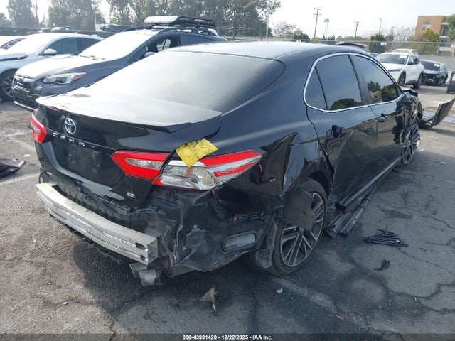 4T1B11HK0JU127094 Toyota CAMRY SE