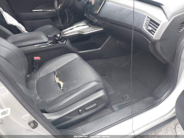 JHMZC5F33JC005558 Honda Clarity Plug-in Hybrid Touring