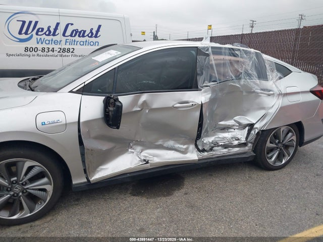 JHMZC5F33JC005558 Honda Clarity Plug-in Hybrid Touring