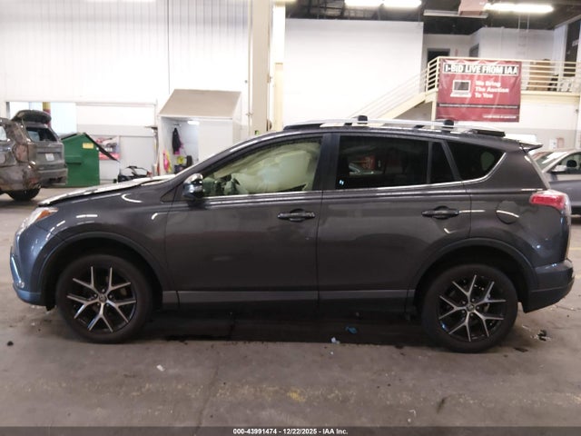JTMJFREV5GJ085790 Toyota RAV4 SE