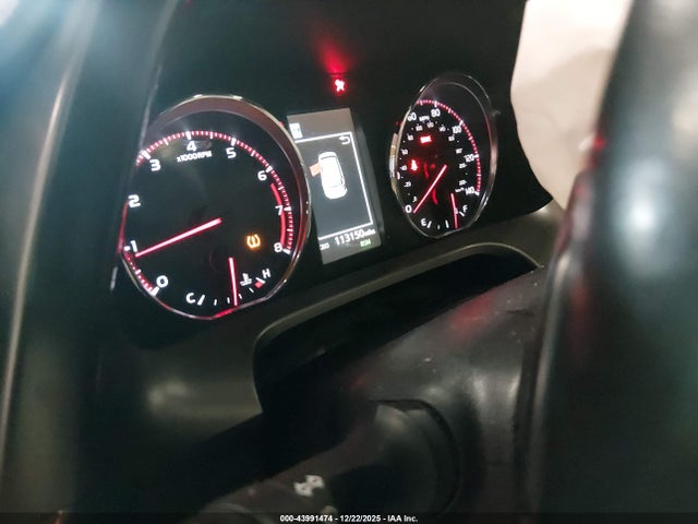 JTMJFREV5GJ085790 Toyota RAV4 SE